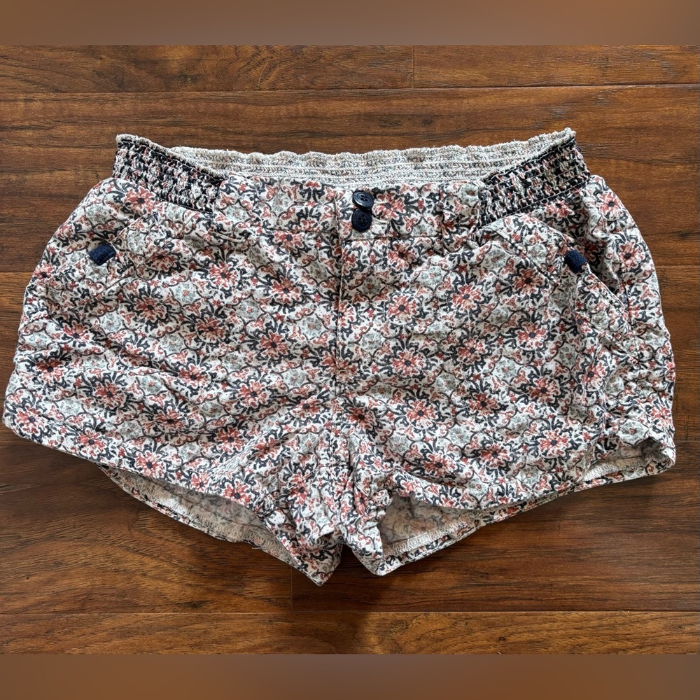 Rewind Patterned Comfy Shorts